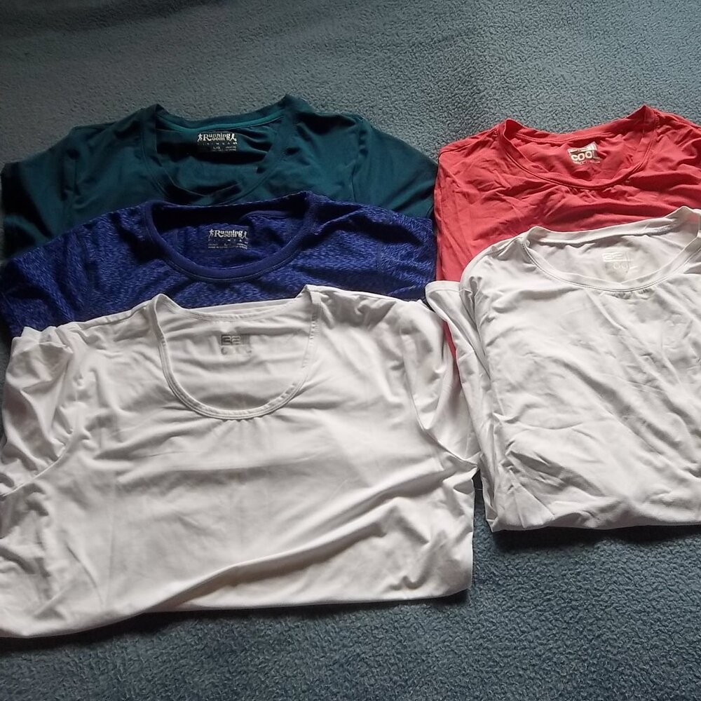 5 T shirts..3 short sleeve, 2 long